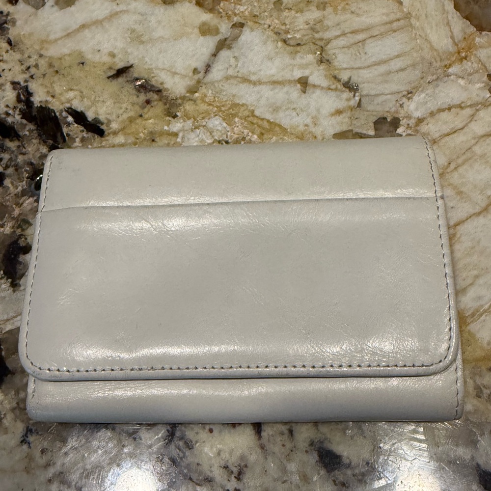 HOBO Cream Leather Women's Wallet